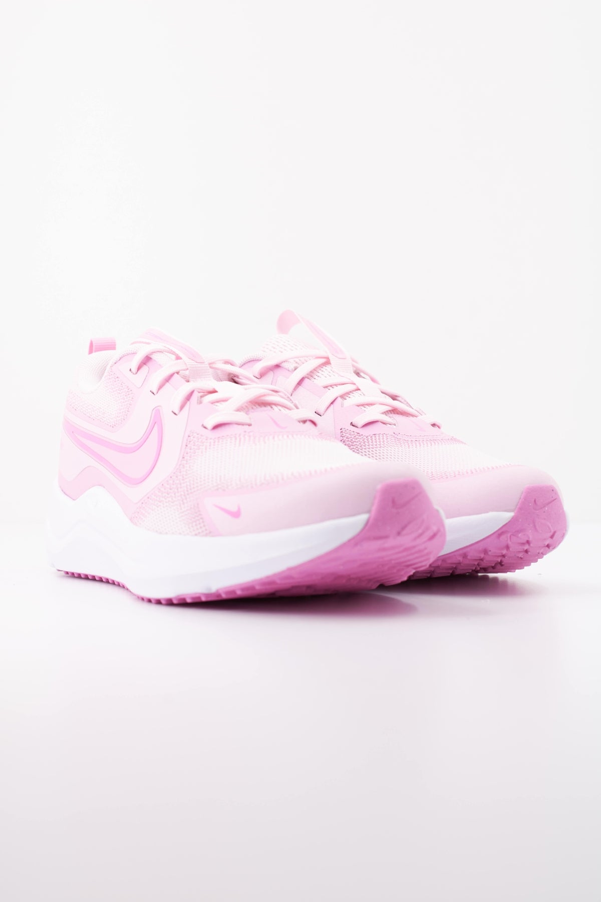 NIKE NIKE COSMIC RUNNER G en color   (2)