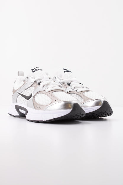 NIKE NIKE V RNR LACE PS en color   (2)