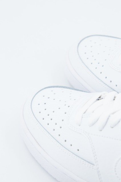 NIKE WMNS NIKE COURT VISI en color   (2)