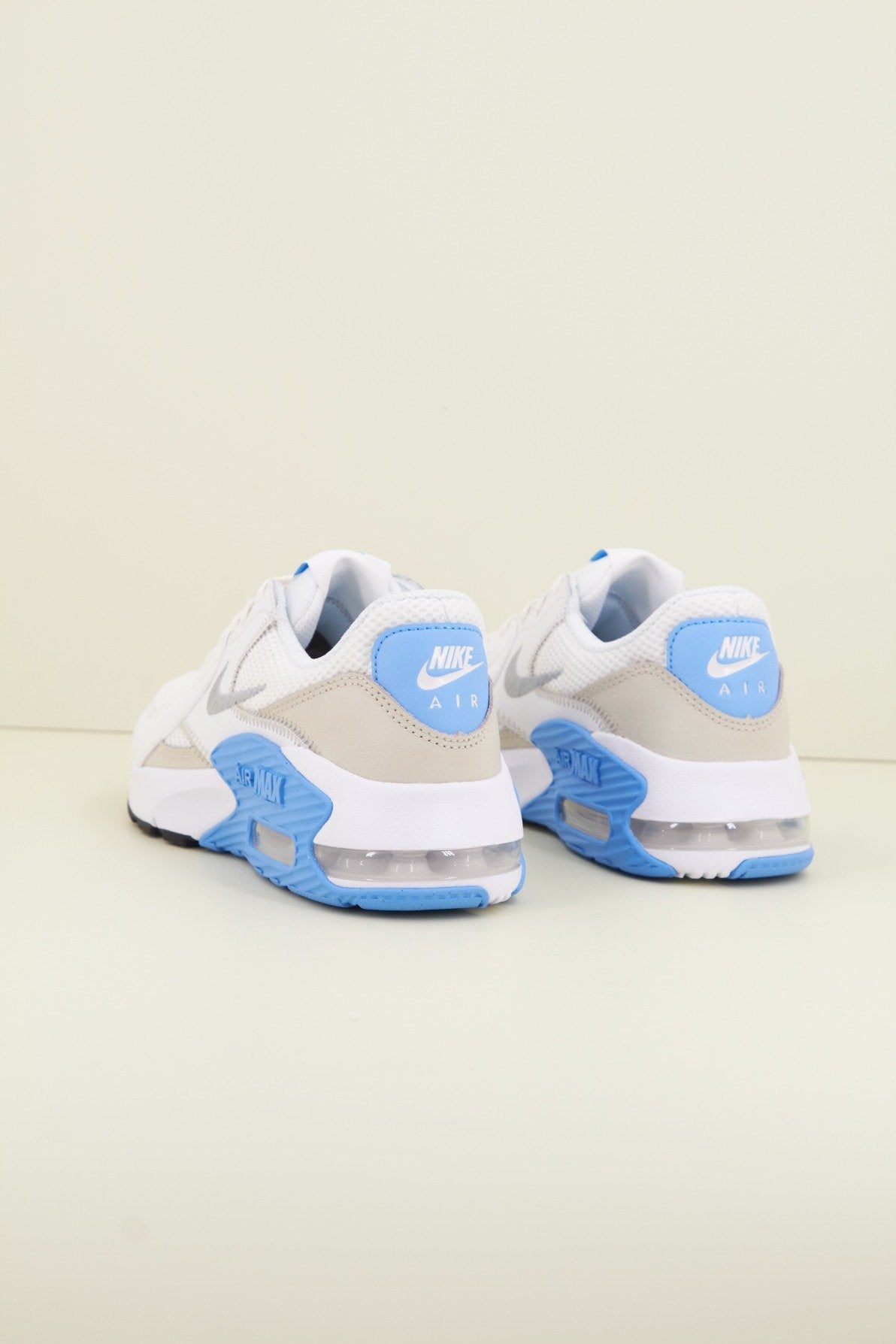 NIKE AIR MAX EXCEE en color   (2)