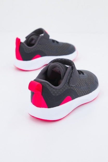 NIKE WEARALLDAY BABY/TODD en color   (3)