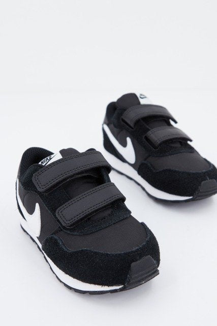 NIKE MD VALIANT en color   (2)