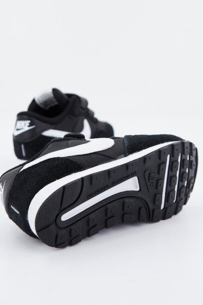 NIKE MD VALIANT en color   (4)