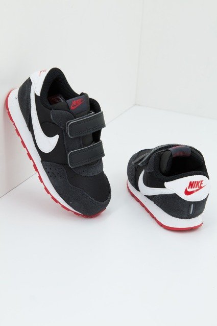 NIKE MD VALIANT en color   (1)