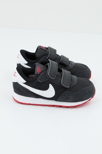 NIKE MD VALIANT en color   (2)