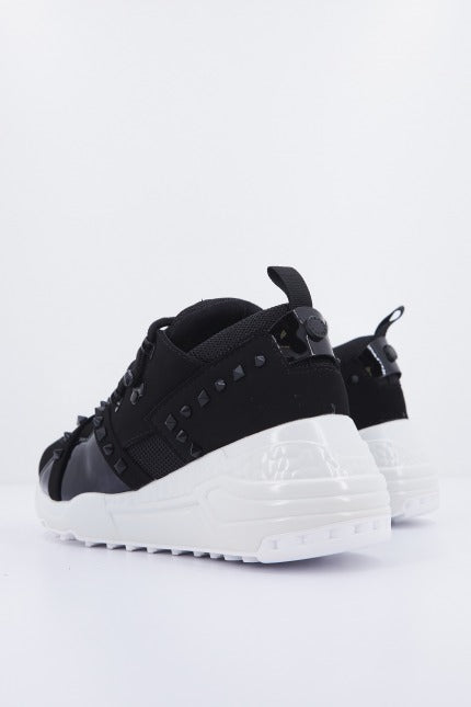 STEVE MADDEN CURB en color BLACK  (2)