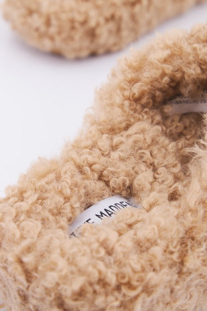 STEVE MADDEN PILLOW  en color TAN  (4)