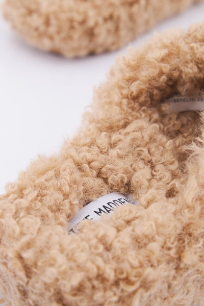 STEVE MADDEN PILLOW  en color TAN  (4)