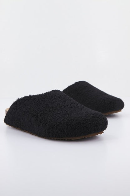 STEVE MADDEN VESA  en color BLACK  (2)