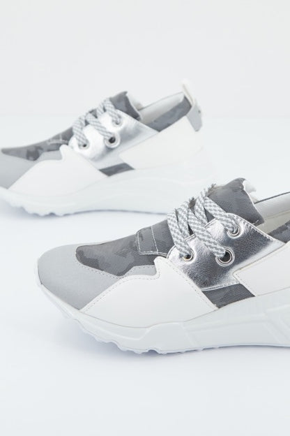 STEVE MADDEN SNEAKER CORDONES en color GREYMETAL  (4)