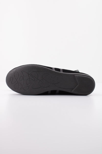 VULLADI   ZAPATILLAS  en color NEGRO  (5)