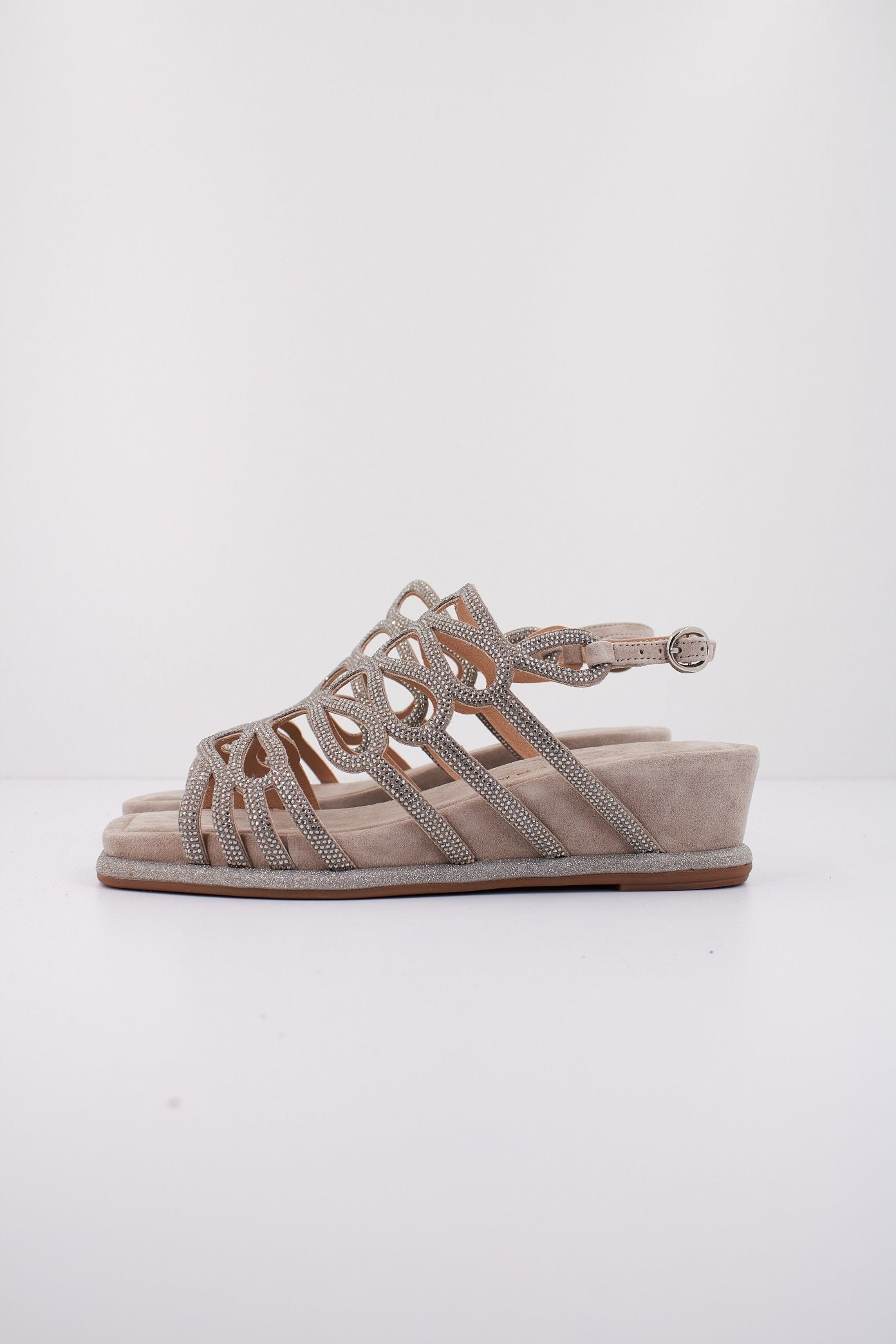 ALMA EN PENA V en color TAUPE  (1)