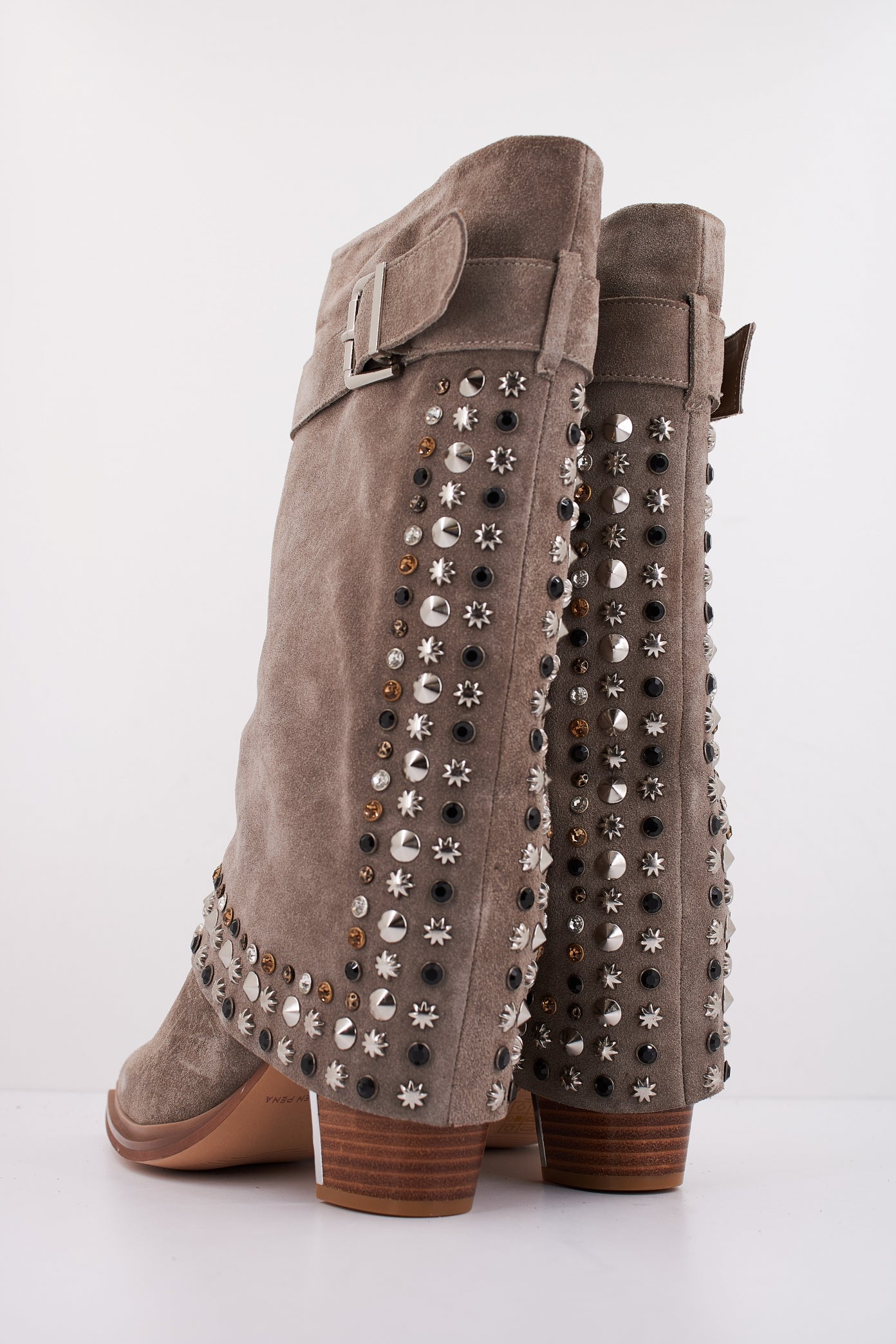 ALMA EN PENA I en color TAUPE  (4)