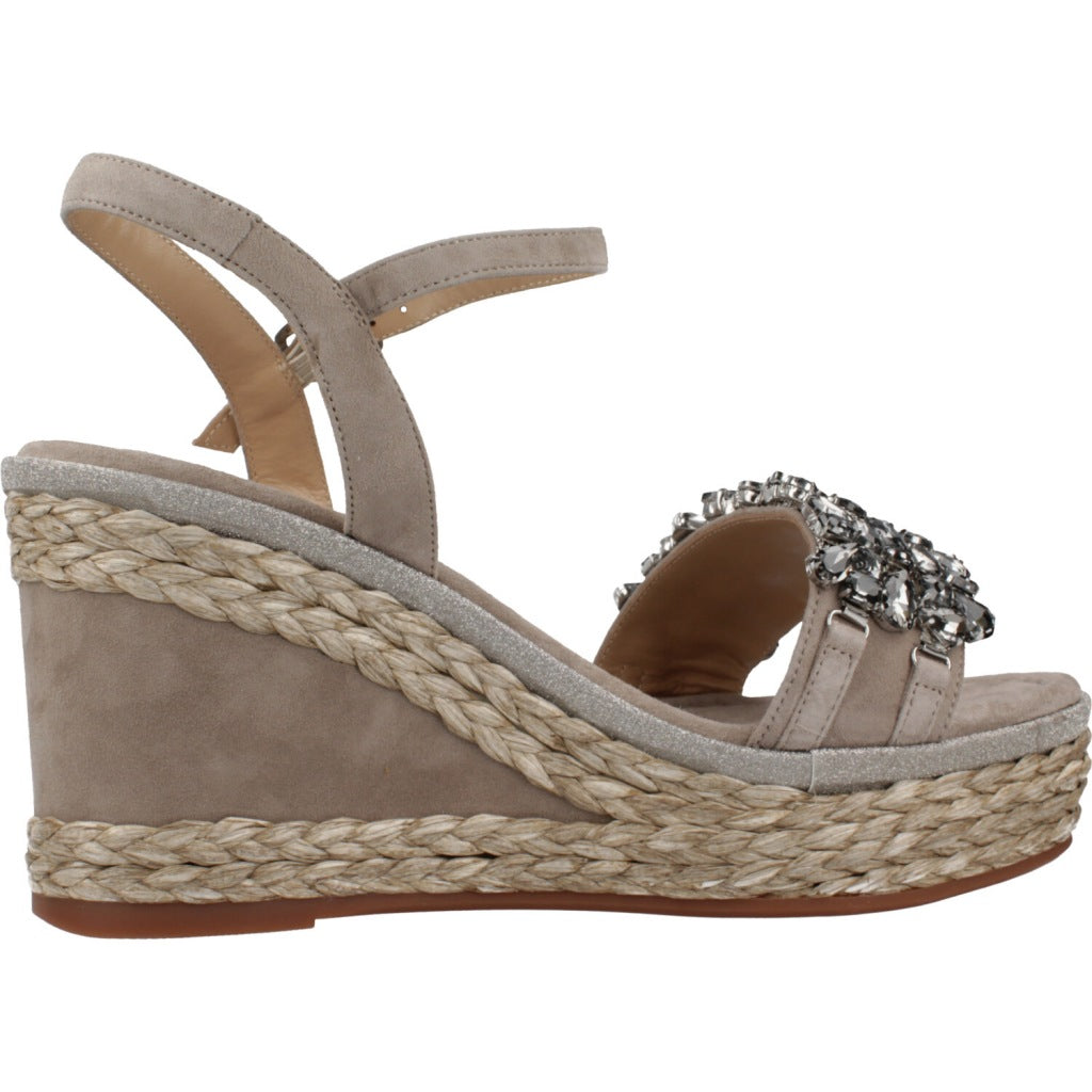 ALMA EN PENA V  en color TAUPE  (4)