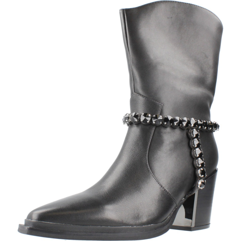 ALMA EN PENA NAPA en color BLACK  (1)