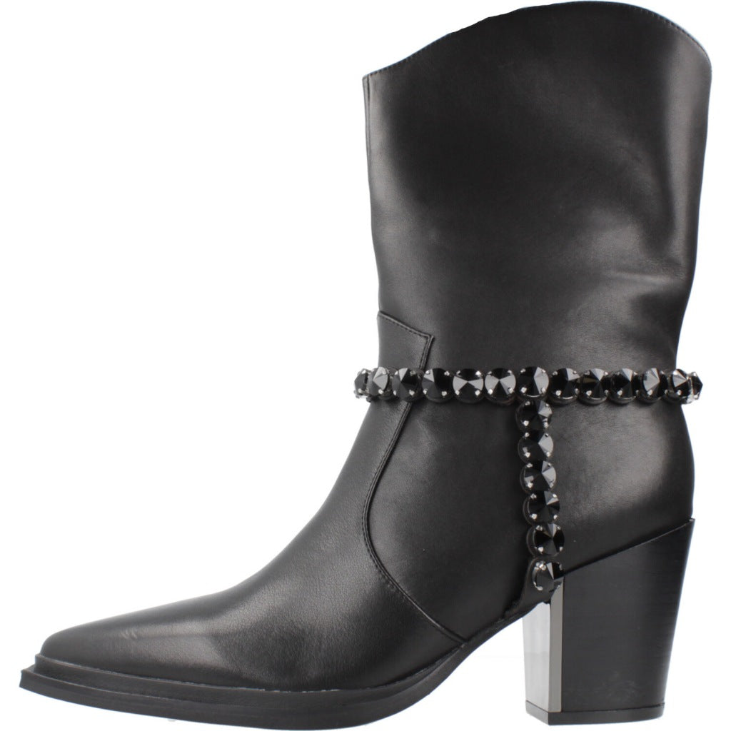 ALMA EN PENA NAPA en color BLACK  (2)