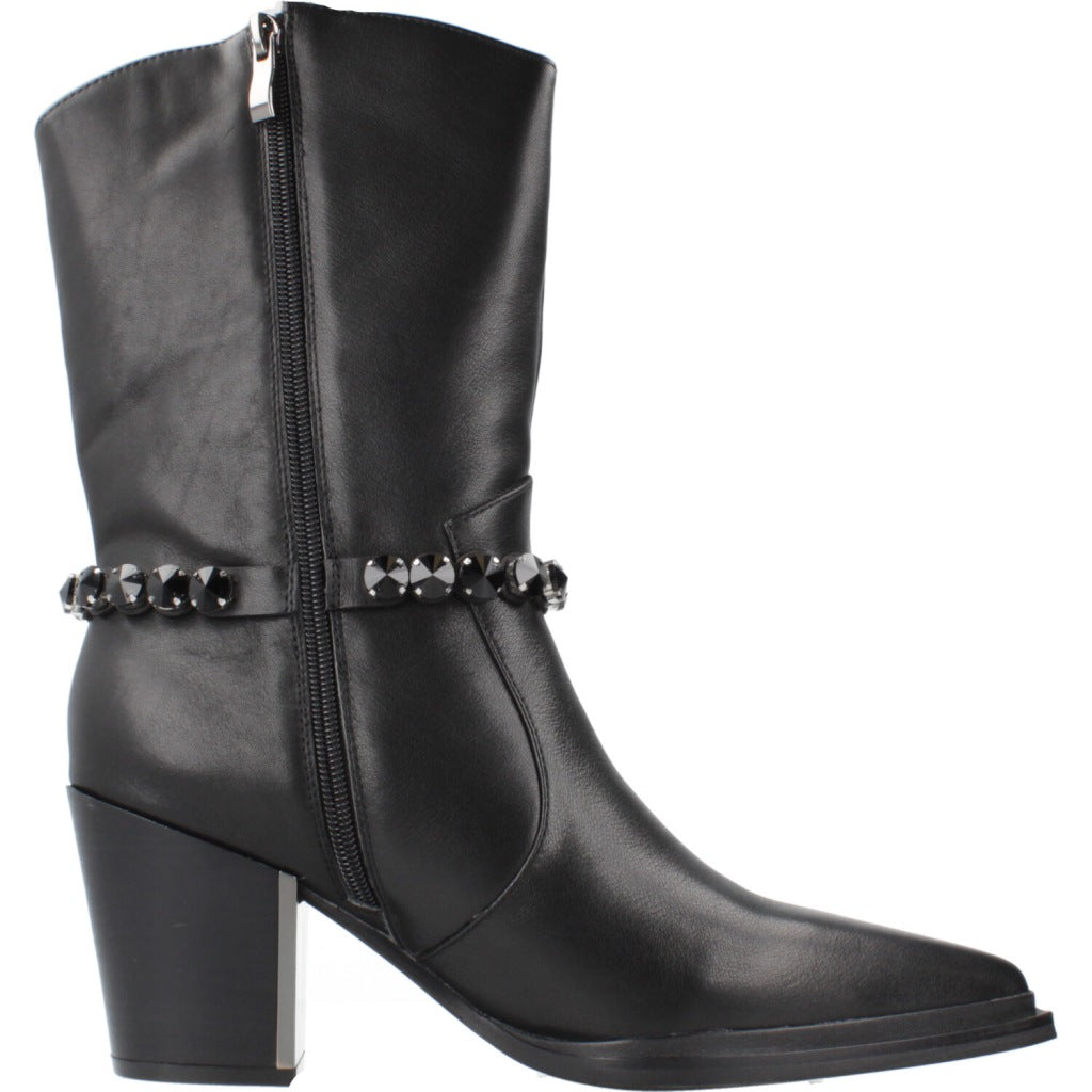 ALMA EN PENA NAPA en color BLACK  (4)