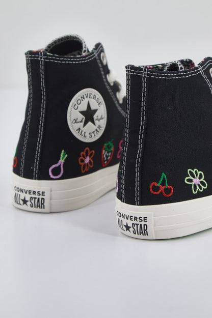 CONVERSE CHUCK TAYLOR ALL STA en color BLACK  (2)