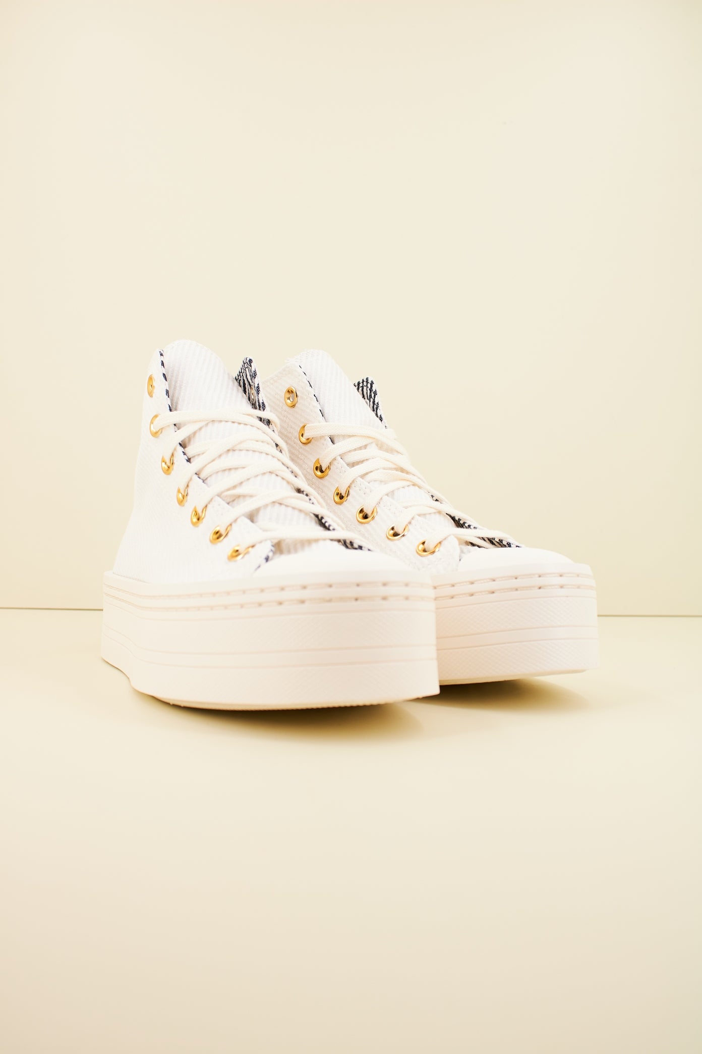 CONVERSE CHUCK TAYLOR ALL STA en color EGRET  (2)