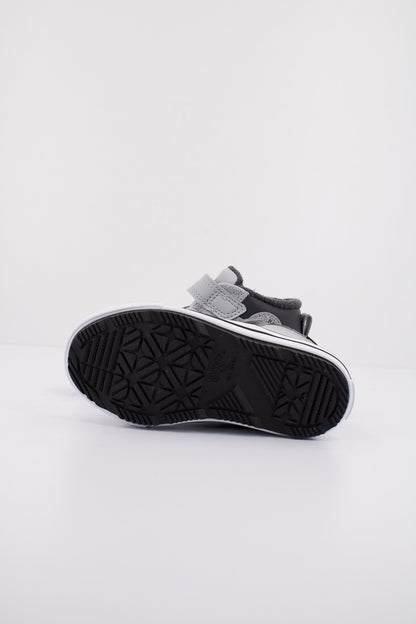 CONVERSE CHUCK TAYLOR ALL STA en color GREY  (5)