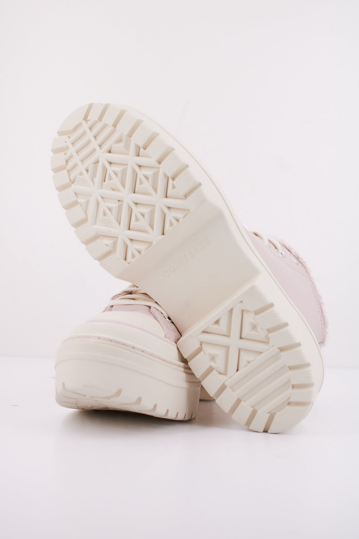 CONVERSE CTAS LUGGED HEEL HI en color BLUSH  (5)