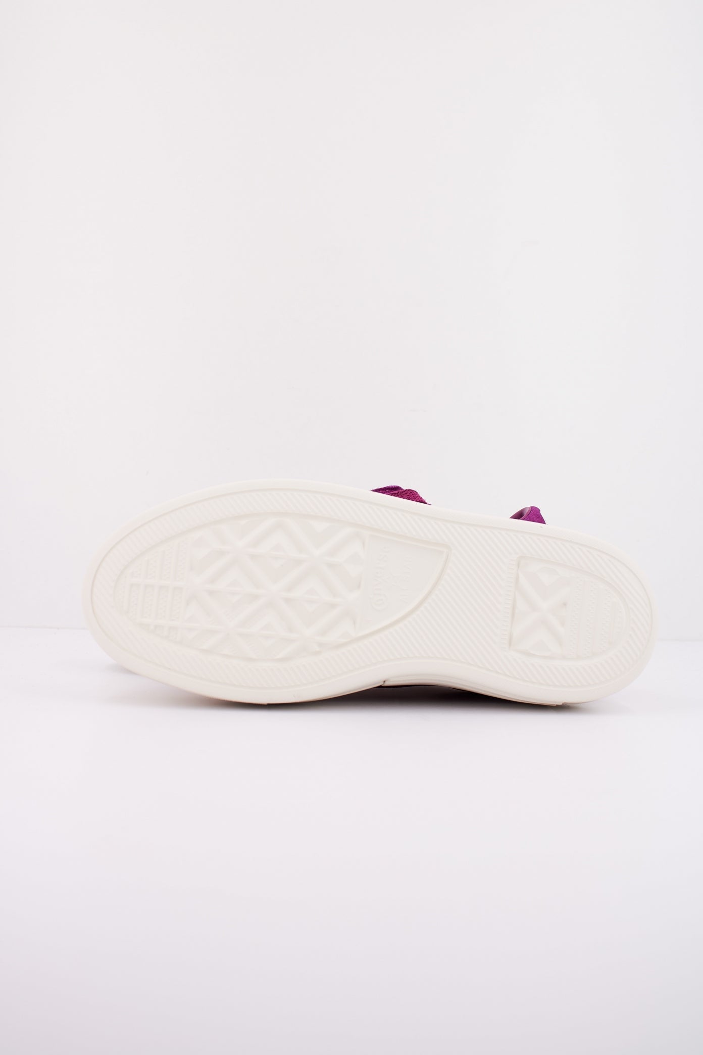 CONVERSE CHUCK TAYLOR ALL STA en color VIOLET  (5)