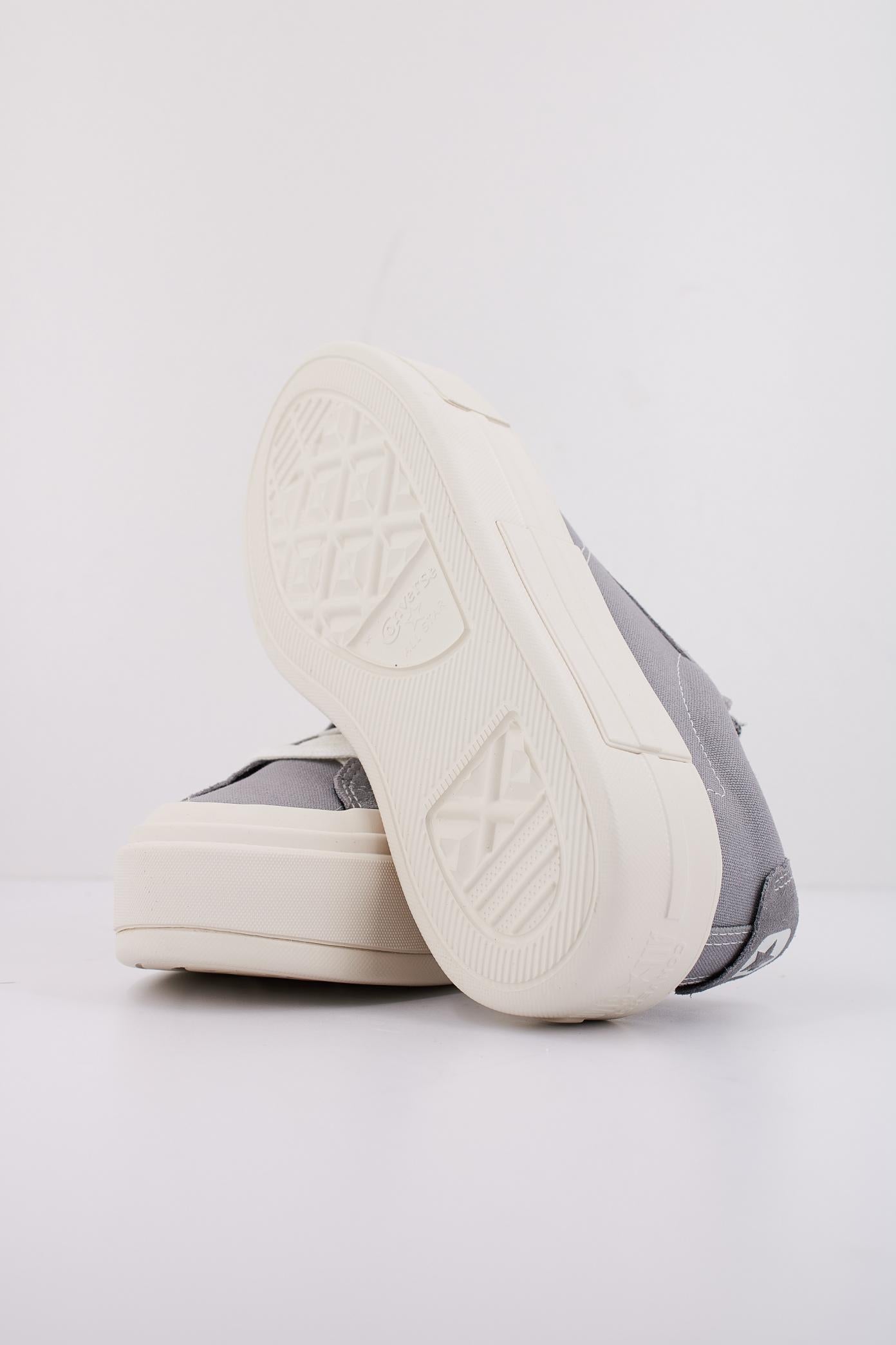 CONVERSE  CRUISE  en color GREY  (5)