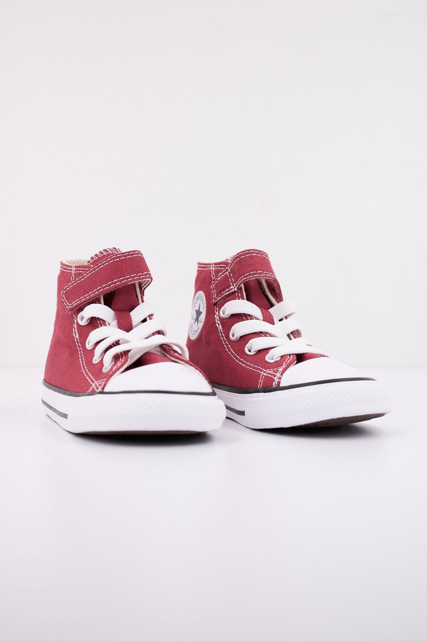 CONVERSE CTAS V HI en color STRDST  (2)