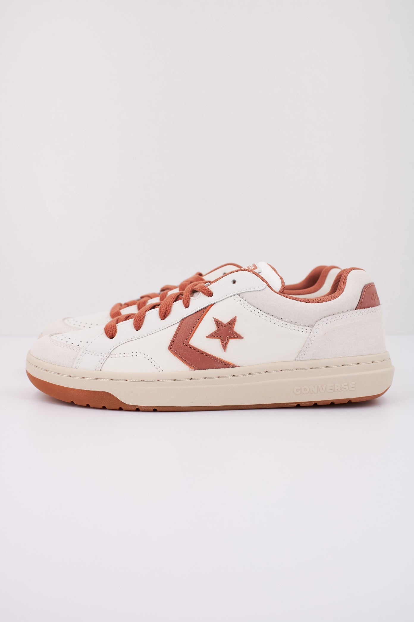 CONVERSE PRO BLAZE CLASSIC LE en color GRTNTSHLL  (1)