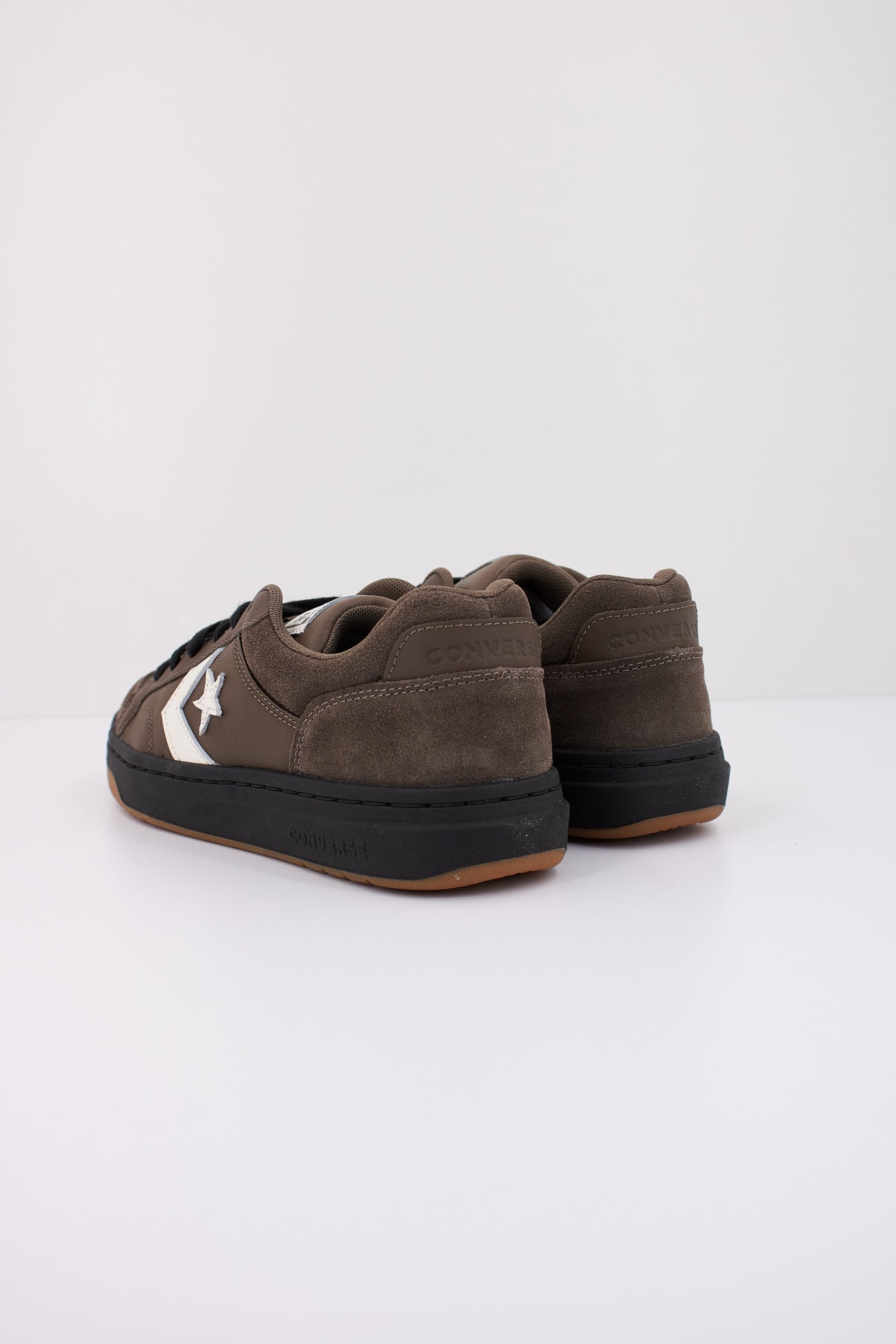 CONVERSE PRO BLAZE CLASSIC LE en color SMKBLCK  (4)