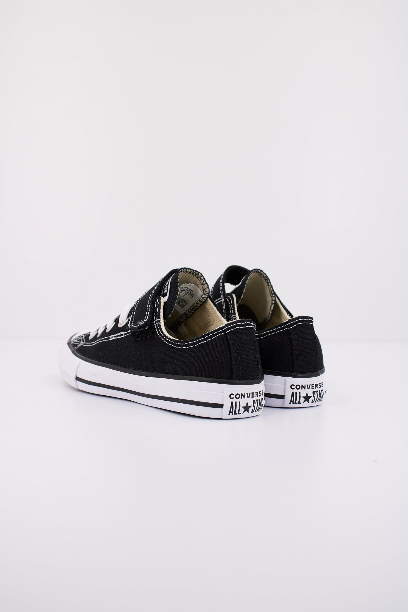 CONVERSE CHUCK TAYLOR ALL STA en color BLACK  (4)