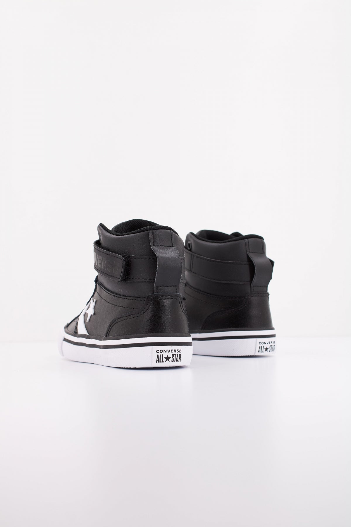 CONVERSE PRO BLAZE STRAP LEAT en color BLACK  (4)