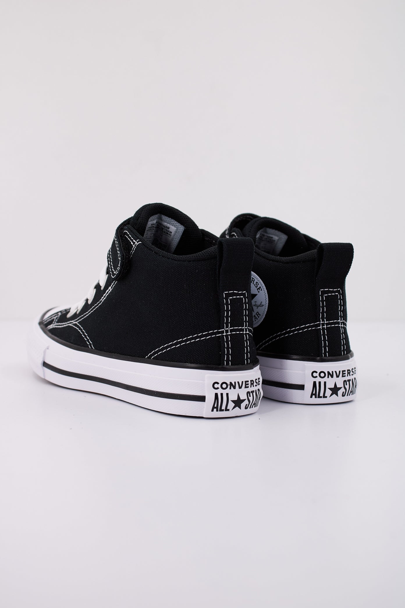 CONVERSE CHUCK TAYLOR ALL STA en color BLACK  (4)