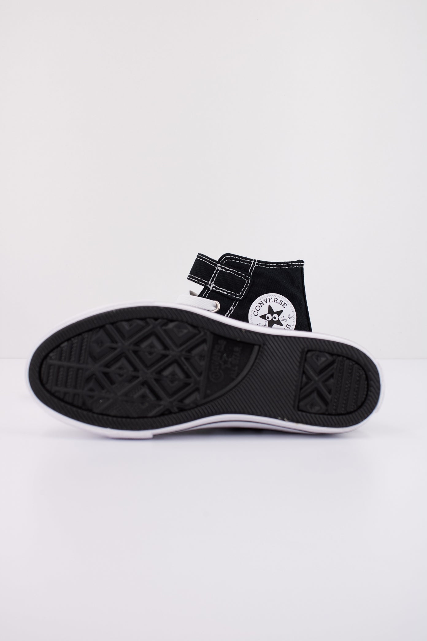 CONVERSE  CHUCK TAYLOR ALL ST en color BLACK  (5)