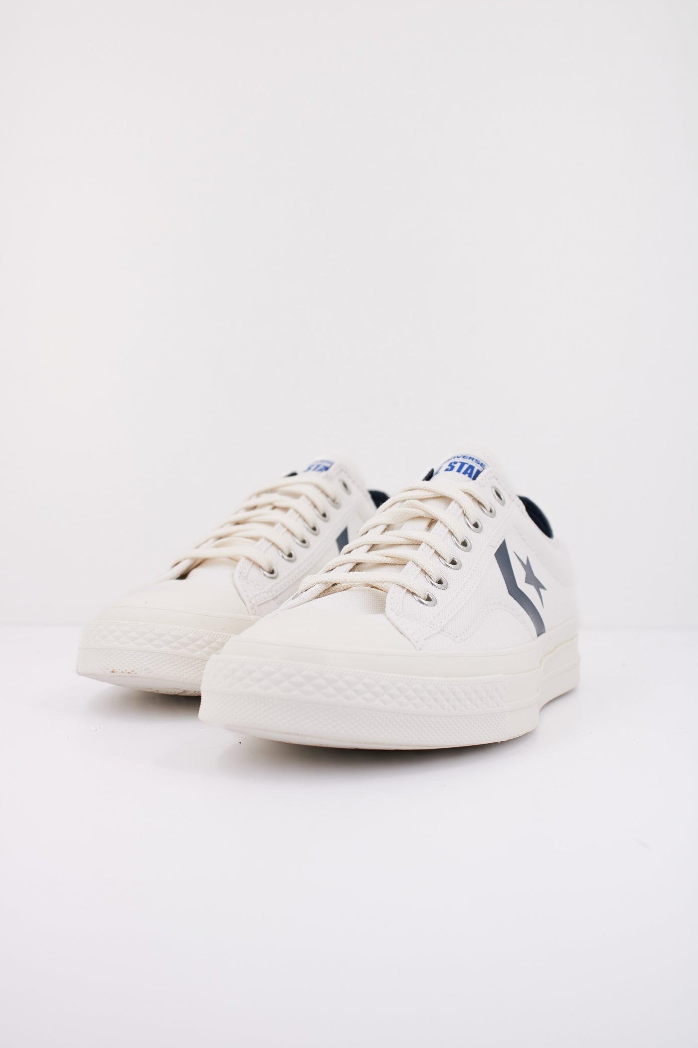 CONVERSE STAR PLAYER  OX VI en color WHITE  (2)