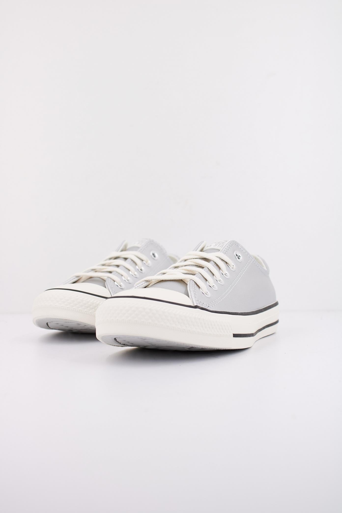 CONVERSE AC  en color SILVER  (2)