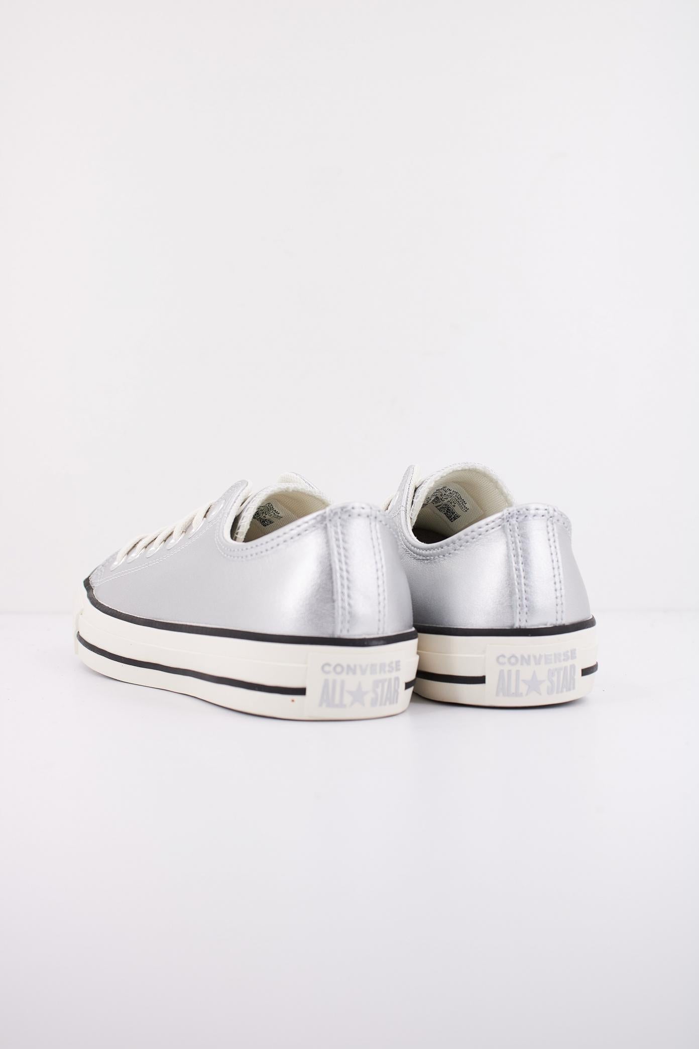 CONVERSE AC  en color SILVER  (4)