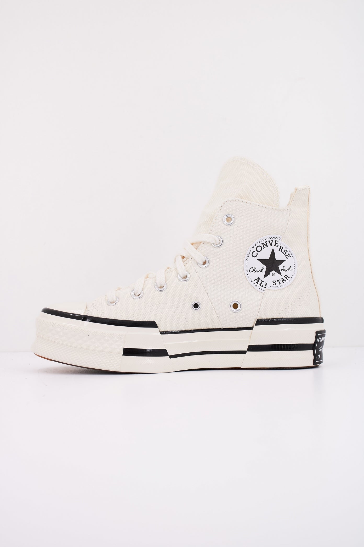 CONVERSE CHUCH  PLUS en color GRTBLK  (1)