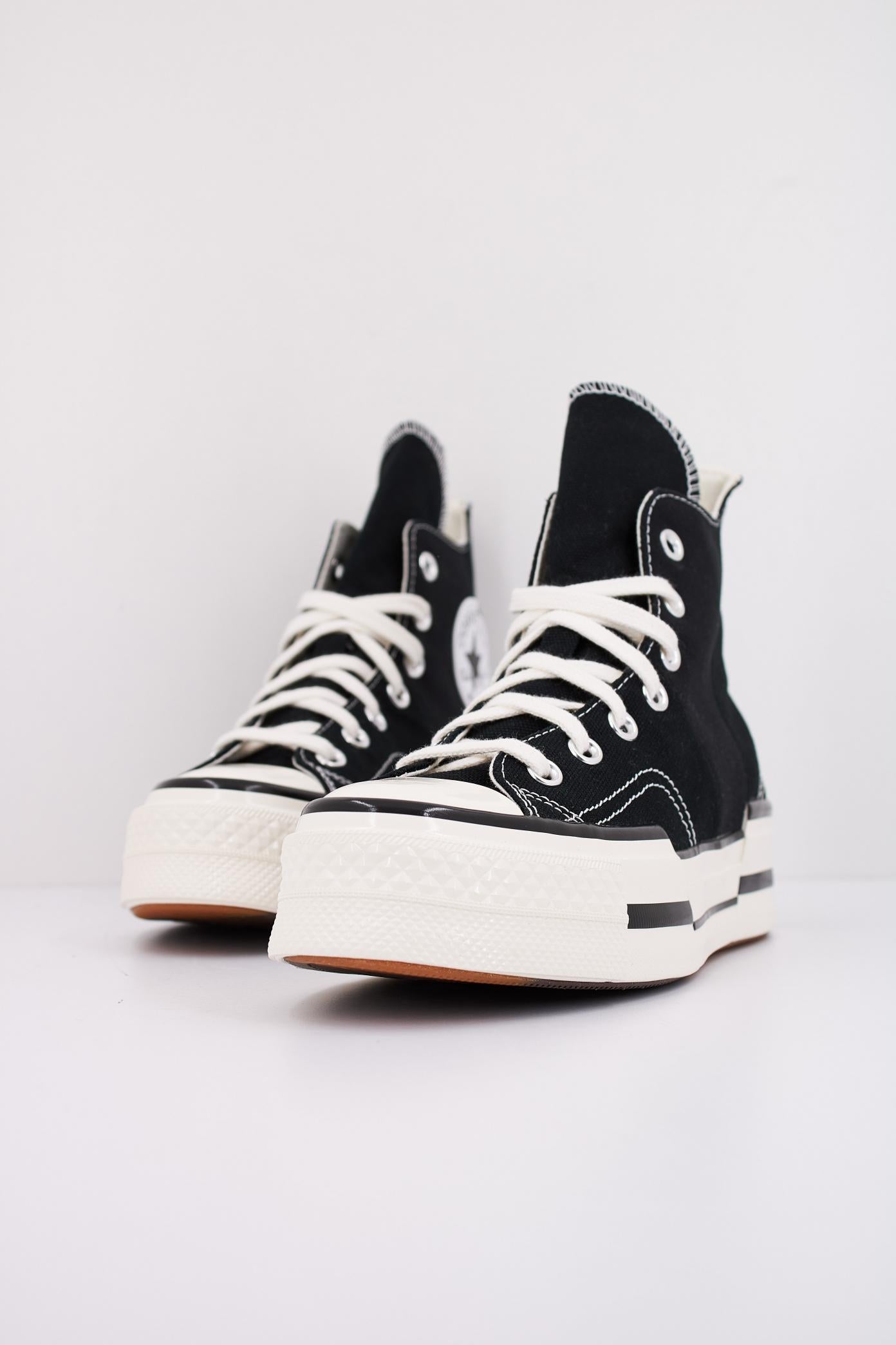 CONVERSE  CHUCK  PLUS en color BLKGRT  (2)