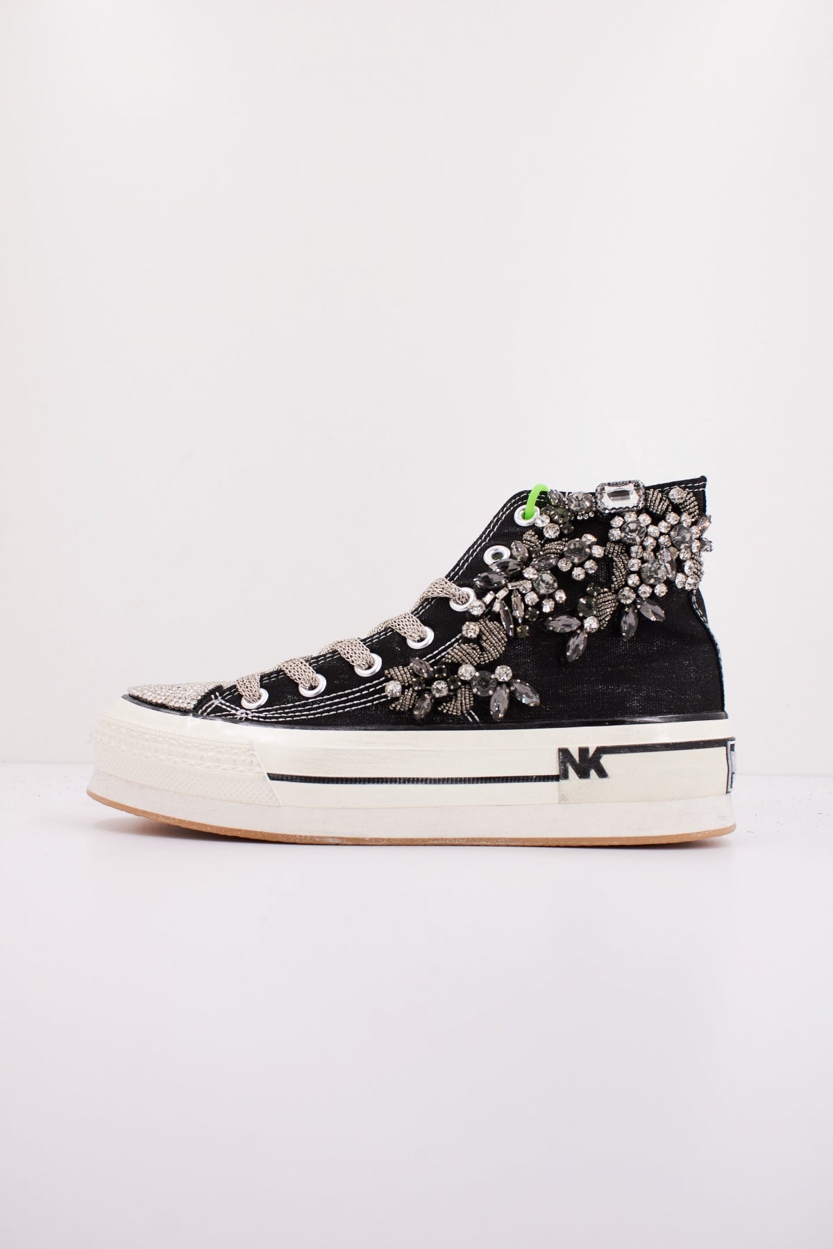 NAN-KU DSA  en color BLACK  (1)