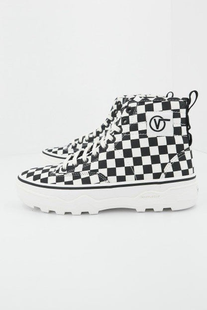 VANS UA SENTRY WC en color CHCKRBRD  (2)