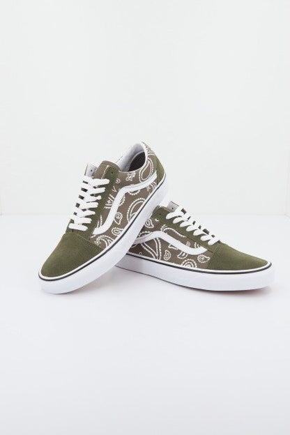 VANS UAOLD SKOOL  en color GRPLFTRWHT  (2)