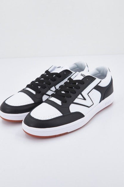 VANS UA LOWLAND CC en color BLCKWHT  (2)