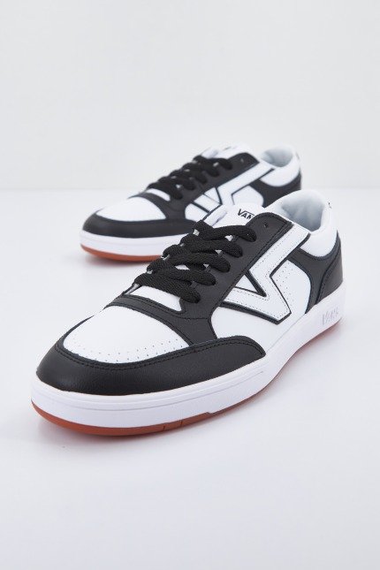 VANS UA LOWLAND CC en color BLCKWHT  (3)
