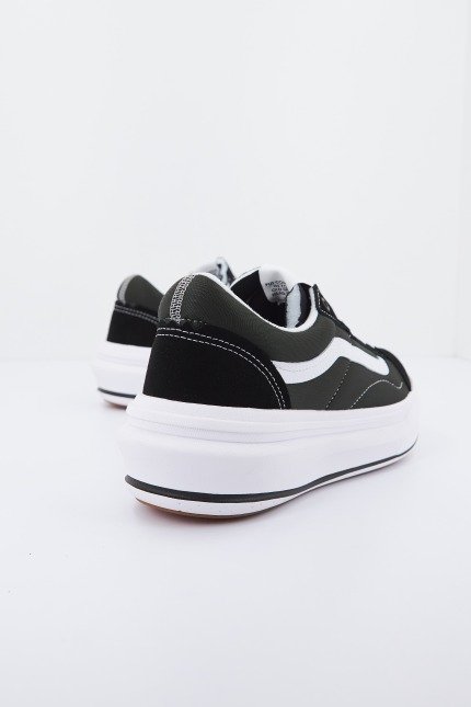 VANS OLD SKOOL OVERT CC en color BLACK  (3)