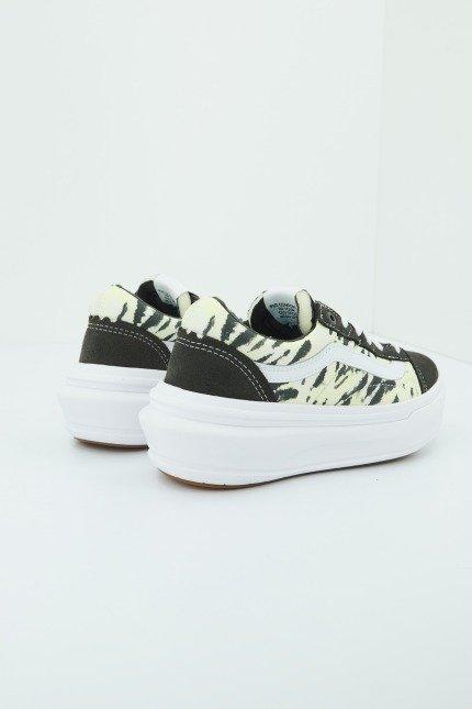 VANS OLD SKOOL OVERT CC en color BLACK  (3)