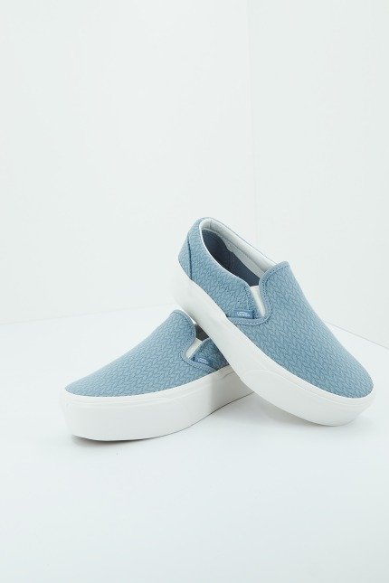 VANS UA CLASSIC en color BLCKBL  (2)