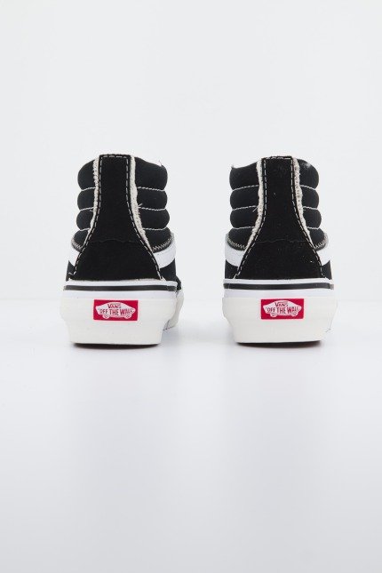 VANS SK-HI RECONSTRUCT en color BLCKTRWHT  (3)