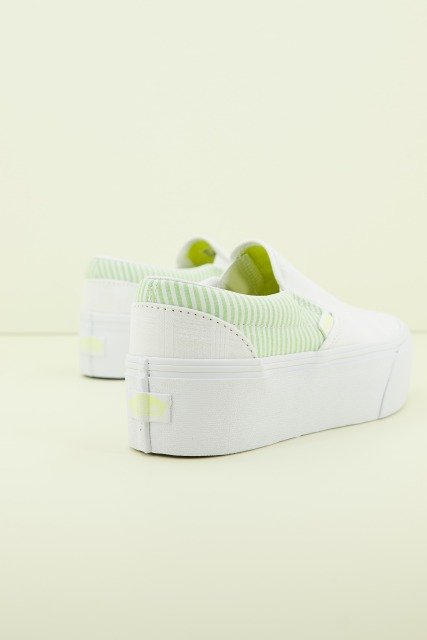 VANS CLASSIC SLIP-O en color GREENWHT  (3)