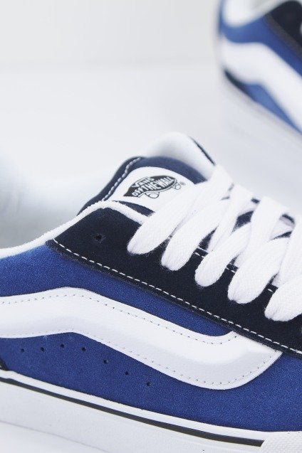 VANS KNU SKOOL en color NVYWHT  (4)